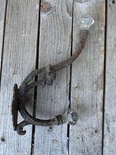 Ancienne Patère En Fonte Tête De Belier Boule En Verre Déco Gîte Art Nouveau