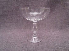 Coupe a champagne ancienne en