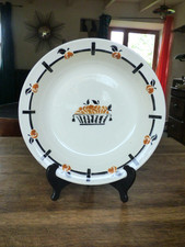 ancien plat creux en faïence de BADONVILLER  Art Déco. Corbeille et abricots