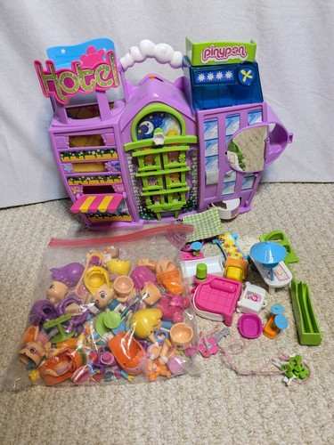 Pinypon lot dolls and - dolls,