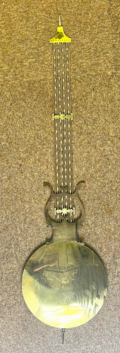 Gros balancier lyre récent