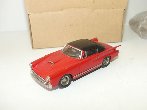 Ferrari 250 boano rouge - gt,