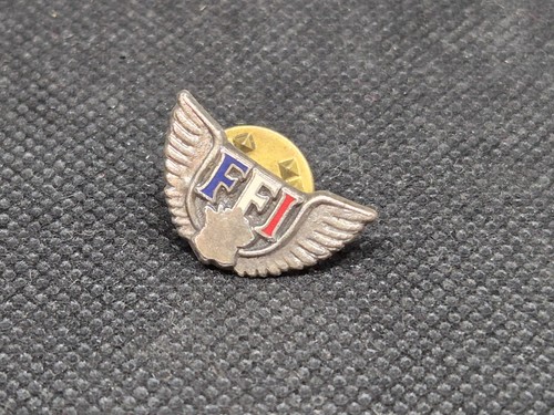 Ancien petit pin insigne - petit, pin's