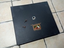 Ancien plateau range Disques de Gramophone " La voie de son Maitre " en bon état