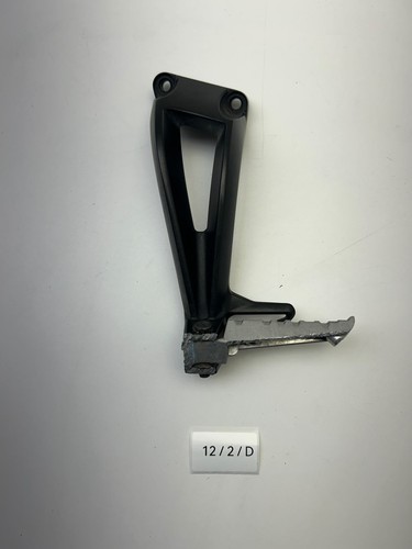 Platine repose pieds - platine, de