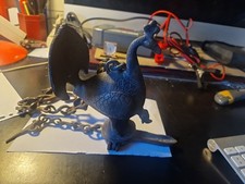 Lampe à huile en bronze en  forme de PAON