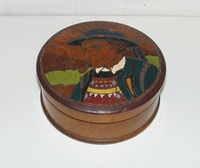 B1573/ ANCIENNE BOITE RONDE BOIS PYROGRAVE PORTRAIT BRETON ART POPULAIRE - TABAC
