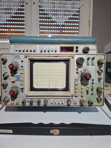 Tektronix 464 dm44 - tektronix, +