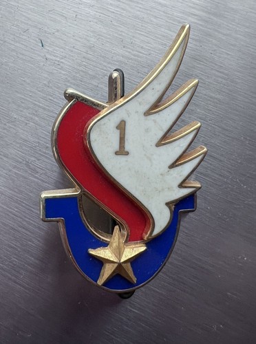 Original militaire insigne 1º - militaire,