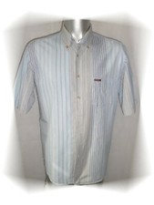 B  -  Chemise Bleu Rayé