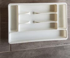 Range-couverts en plastique, 31 x 48 cm