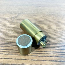 Briquet ancien pétrolier en laiton brut modèle tranchée 1914-1918