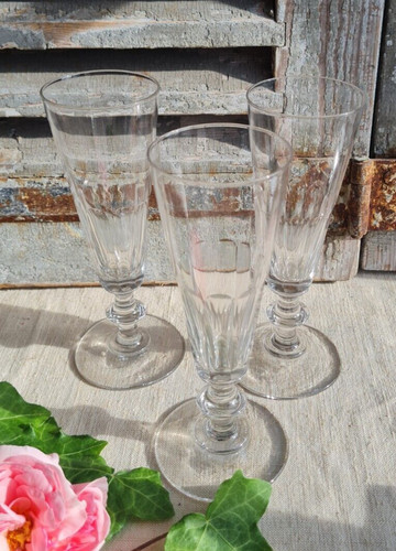 Anciens verres moules - verres,