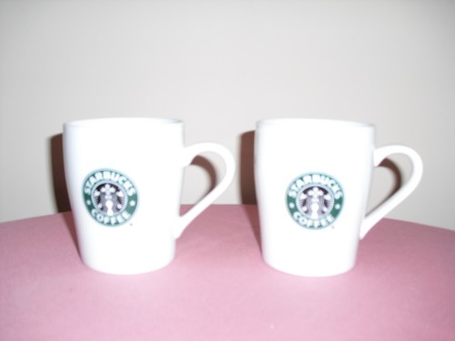 Set white 2007 starbucks - of,