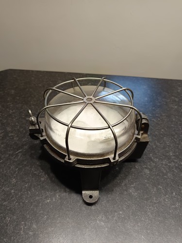 Ancienne lampe applique