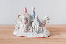 Statuette Vintage Décoration Porcelaine Figurine Victorienne Couple en Calèche