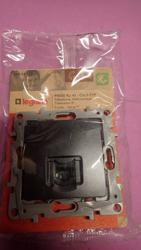 Legrand 96651 prise rj45 - legrand,