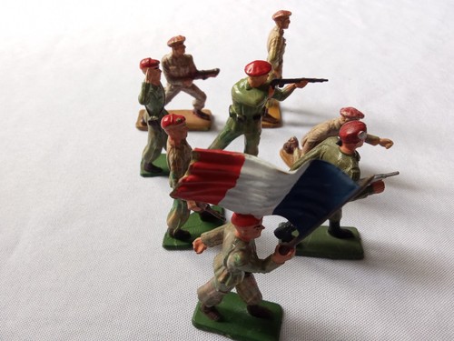Lot figurines starlux - figurines,