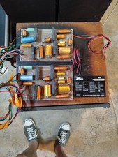 2 filtres 3 voies FOCAL 710 706. Proviennent d' enceintes JMLab 503