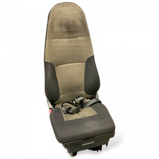 Kerax, Siège Conducteur