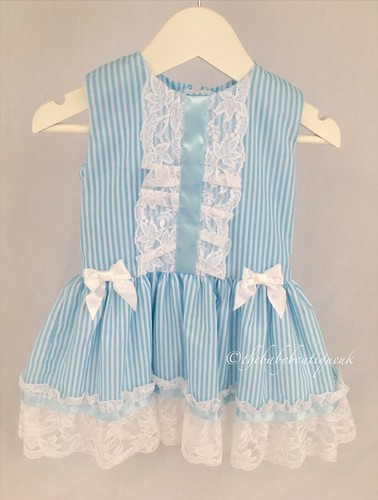 Robe bleue bébé fille style