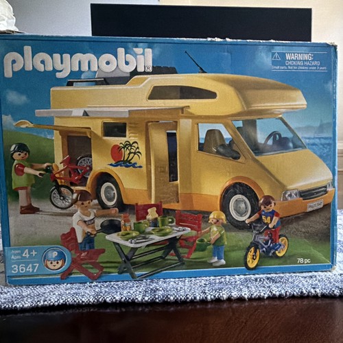 Playmobil 3647 family - family, camper