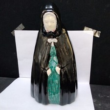 La Veuve Noire Gil Vincent Franco Faience De Desvres Hauteur 29 cm L 15 cm Déco 