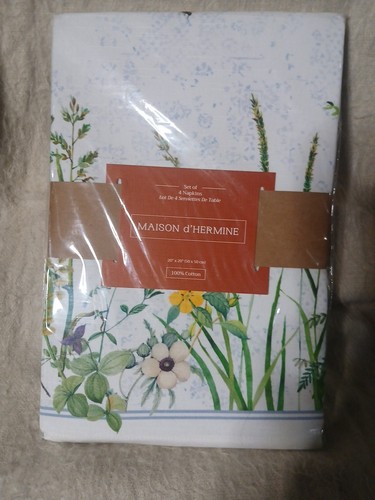 Maison hermine fleurs de - maison,