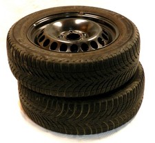 Paire de pneus neige 205/55R16