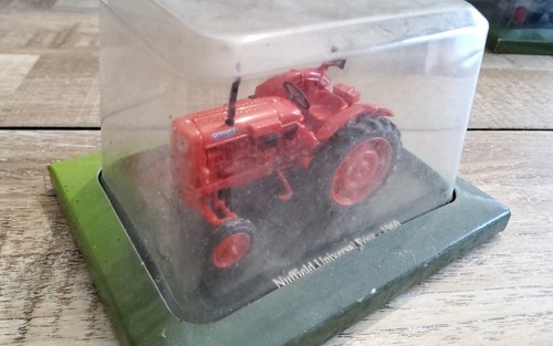 Tracteur nuffield universal