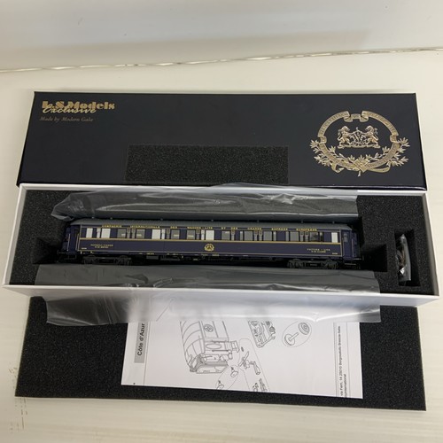 Train models 49132 - 49132,