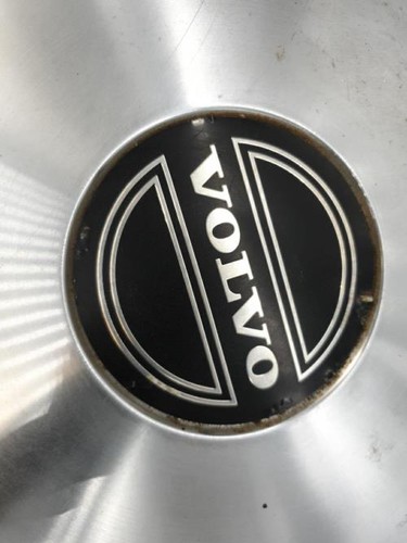 Enjoliveur volvo 740 phase - 740, 1