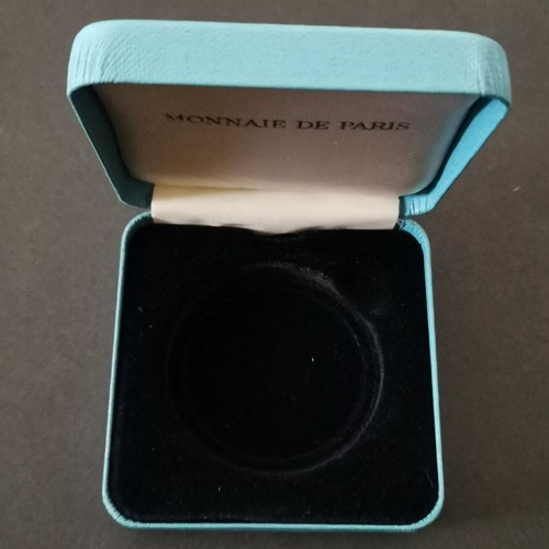 Vide empty coffret - /,