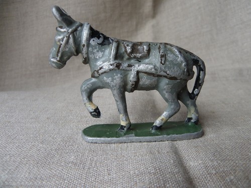 Figurine plomb peint - en,
