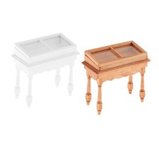 Armoire de maison de poupée