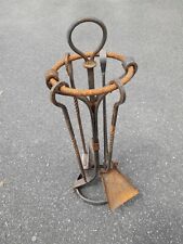 Serviteur en fer forgé haut 77 diam 24 cm