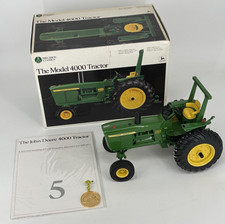 1/16 Ertl John Deere The Model