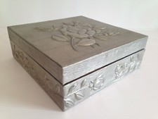 superbe  BOITE COFFRE EN BOIS