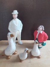 Lot  ancien  5  figurines  papier  mâché   ferme  oies   maquette  ciné  conte