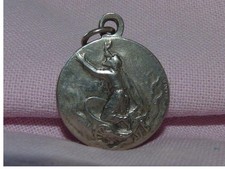 rare medaille religieuse ancienne st Elie signée BECKER protection aviation