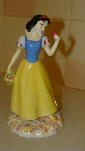 Royal doulton walt - walt, disney