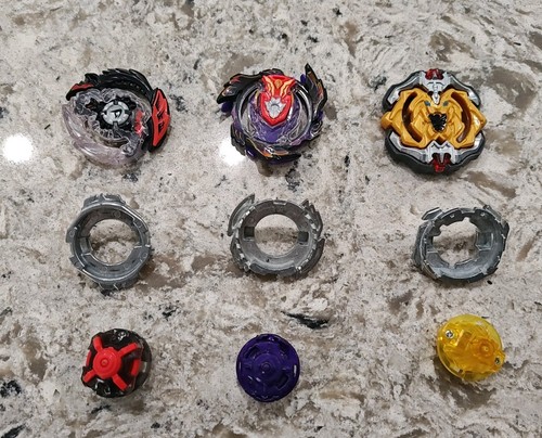 Set three vintage beyblades - three,