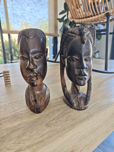 Lot statues - lot,
