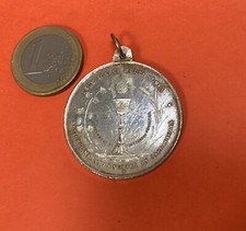 Médaille Religieuse Ancienne