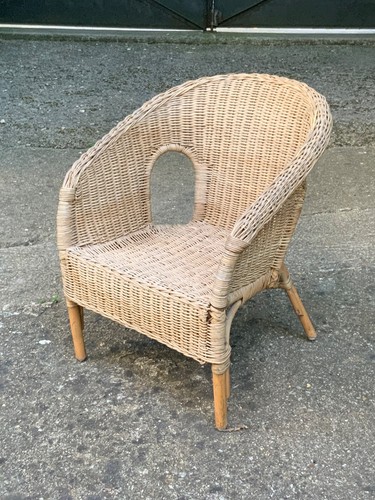 Ancien petit fauteuil enfant - petit,