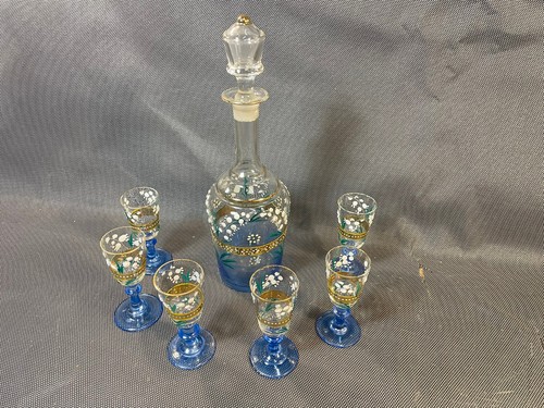 Ancienne belle petite carafe