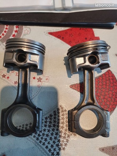 Pistons avec bielles - pistons,