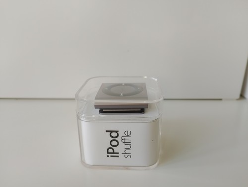 Apple ipod shuffle 4th - ipod,