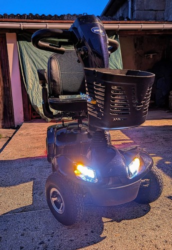 Invacare leo scooter - leo,