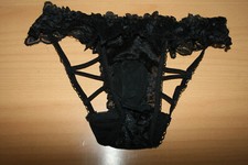 string homme dentelle avec poche pour le sexe couleur noir